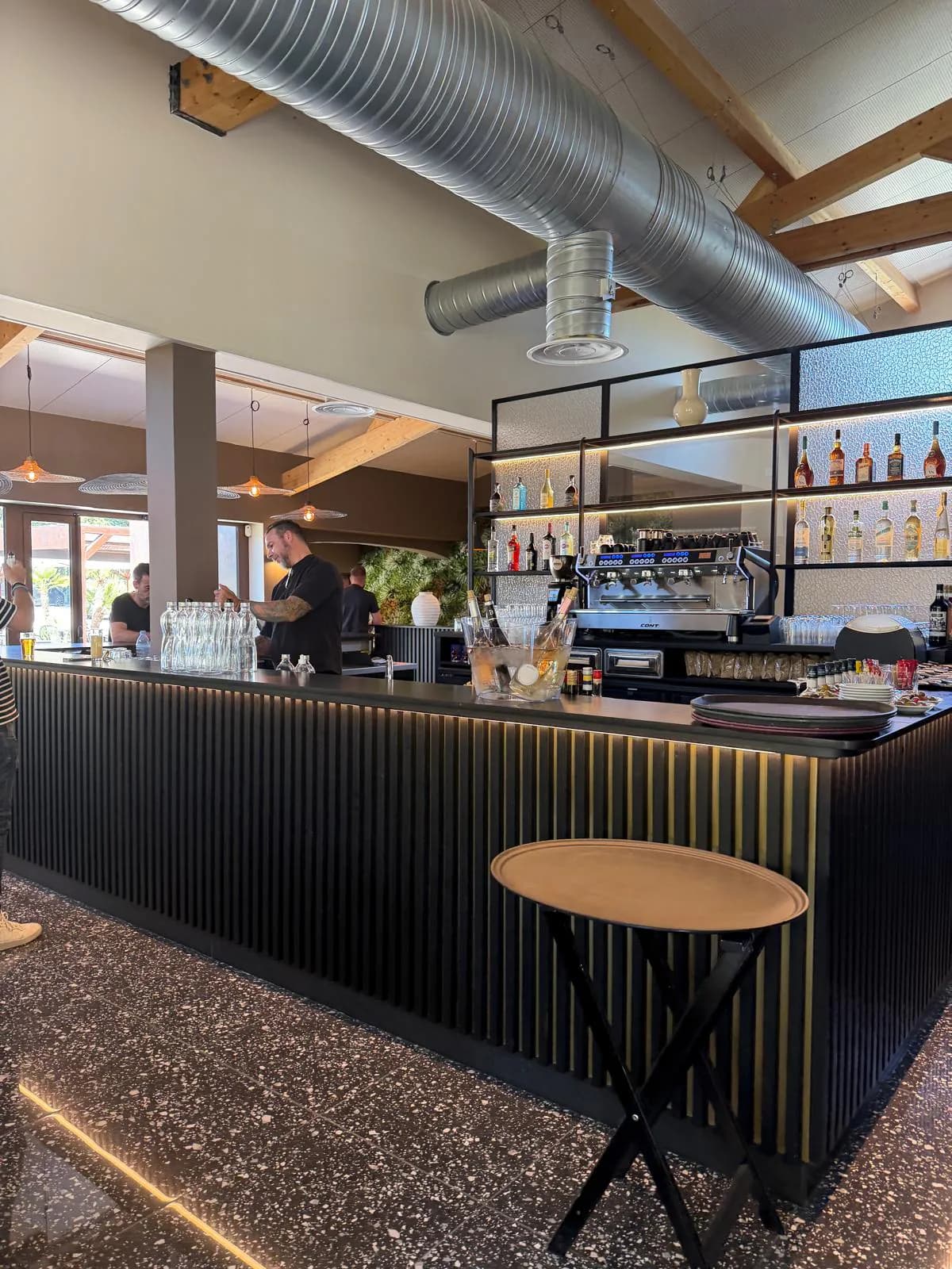Le bar